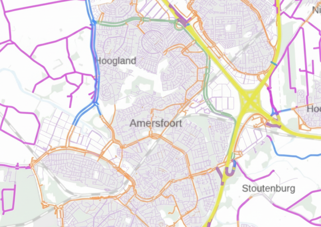 Plattegrond met daarop aangegeven alle straten waar een maximum snelheid van 30 kilometer per uur geldt.