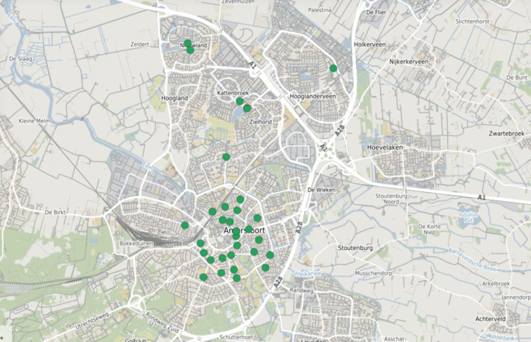 Kaart van Amersfoort met de plekken van de buurthubs