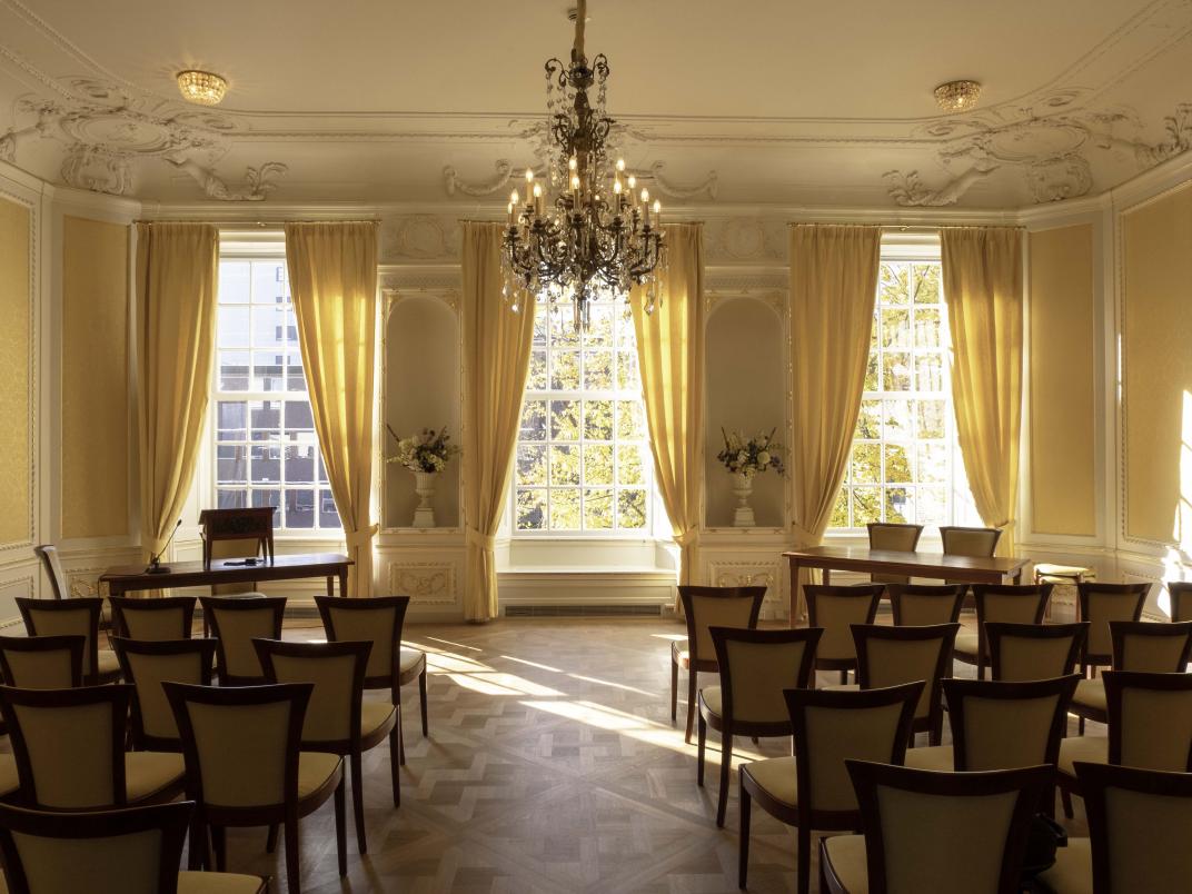 Grote trouwzaal in het Oude Stadhuis in Amersfoort.