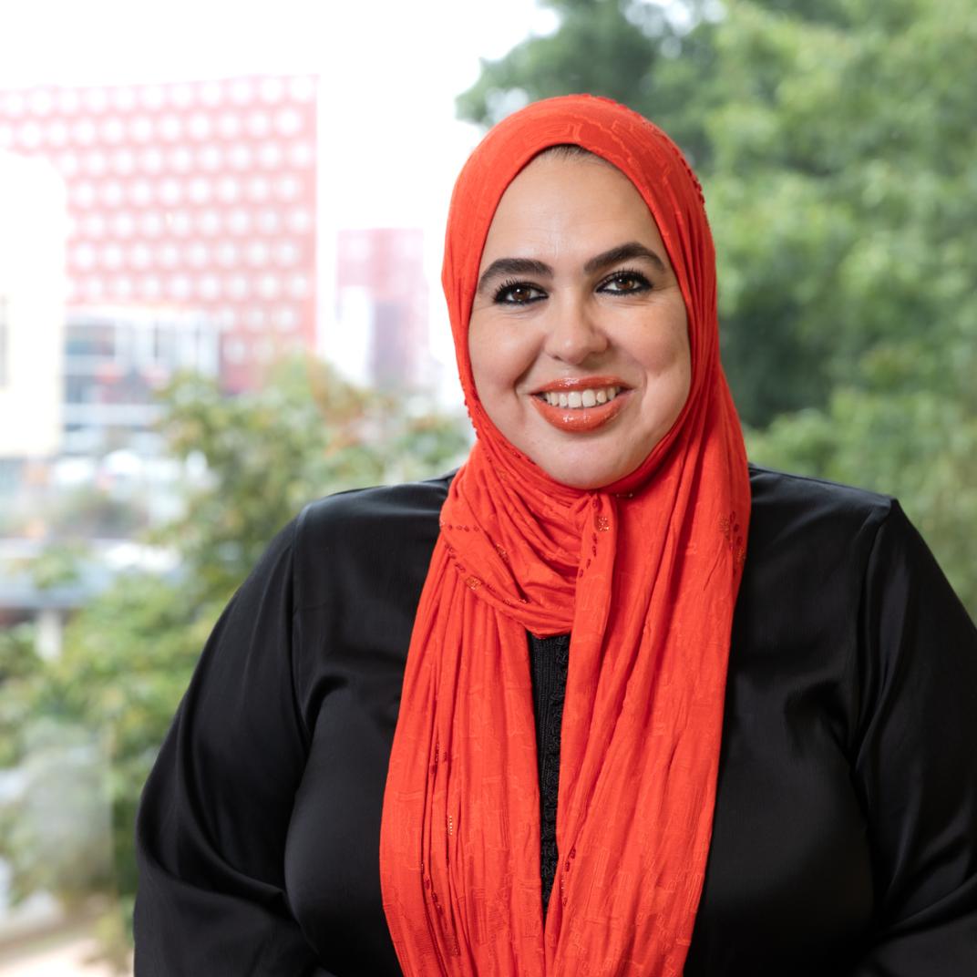 Portretfoto Nadya Aboyaakoub